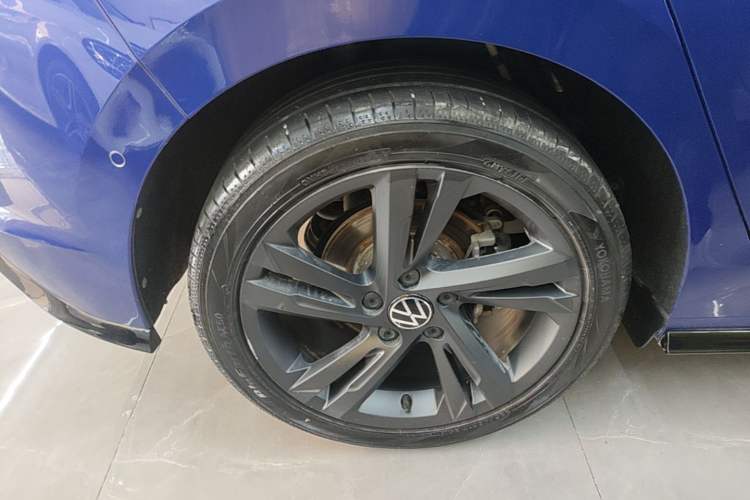 Used Volkswagen Golf 2021 280TSI DSG R-Line Exterior 5