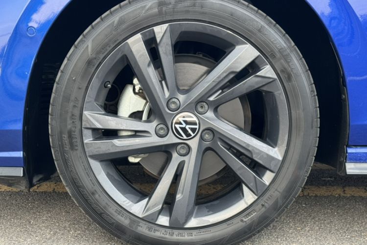 Used Volkswagen Golf 2021 280TSI DSG R-Line Exterior 6