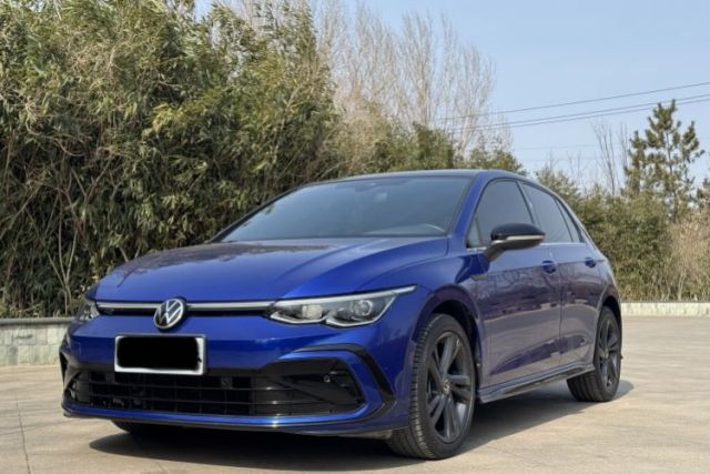 Ojetý Volkswagen Golf 2021 280TSI DSG R-Line