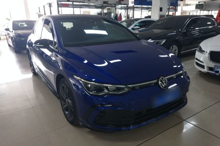 Used Volkswagen Golf 2021 280TSI DSG R-Line Front Right 45 Deg