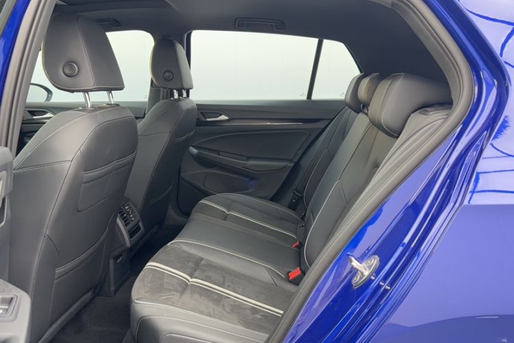Used Volkswagen Golf 2021 280TSI DSG R-Line Interior 3