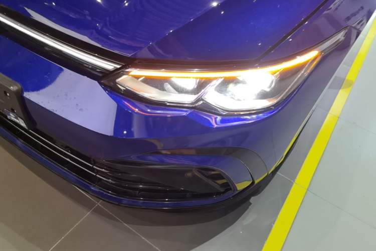 Used Volkswagen Golf 2021 280TSI DSG R-Line Left Front Headlight