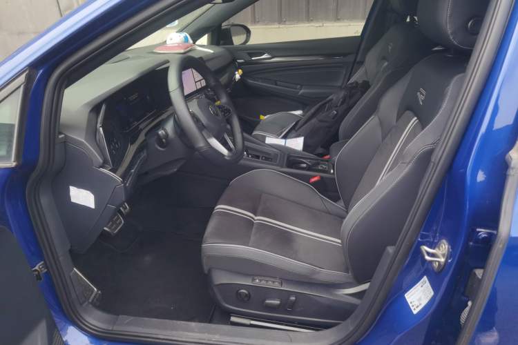 Used Volkswagen Golf 2021 280TSI DSG R-Line Left Front Seat