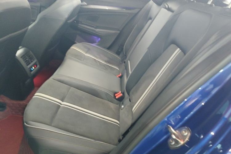 Used Volkswagen Golf 2021 280TSI DSG R-Line Left Rear Seat
