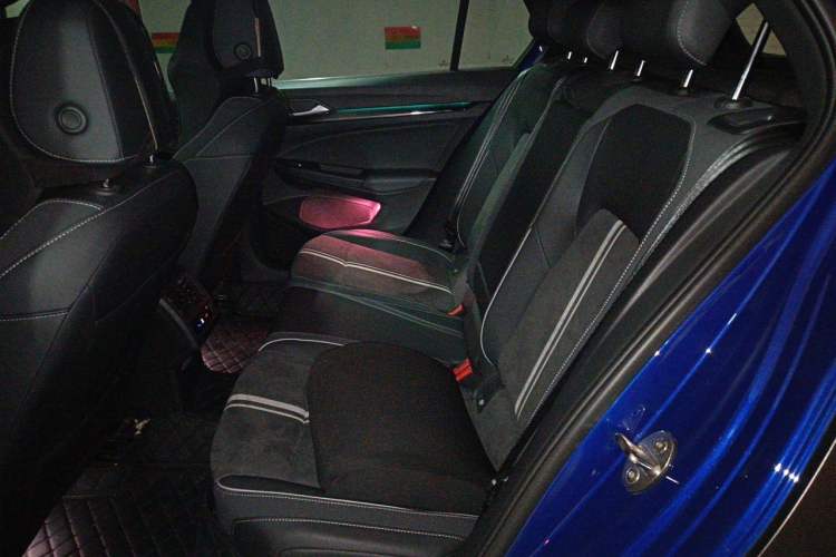 Used Volkswagen Golf 2021 280TSI DSG R-Line Left Rear Seat