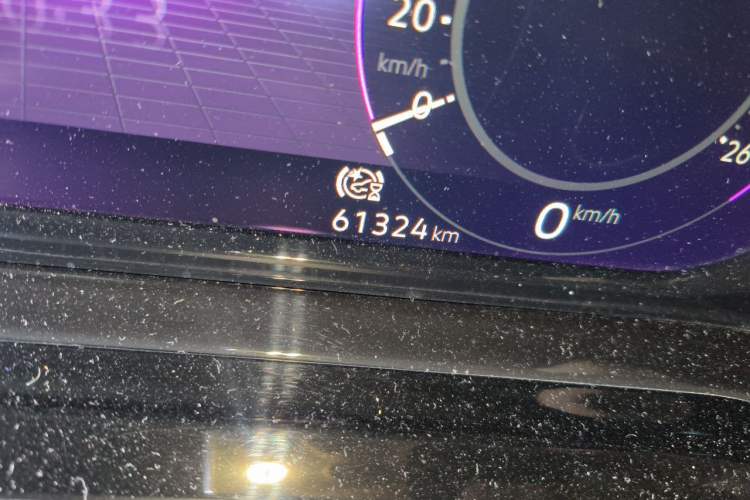 Used Volkswagen Golf 2021 280TSI DSG R-Line Odometer Close Up