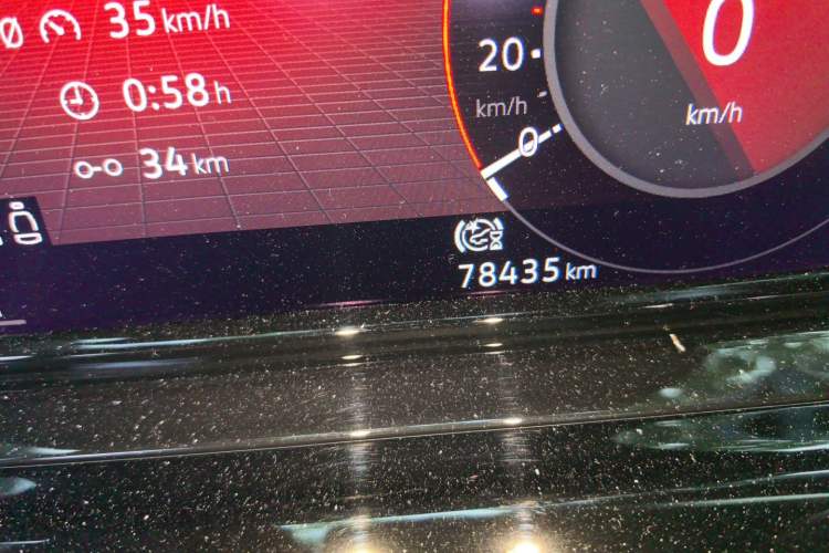 Used Volkswagen Golf 2021 280TSI DSG R-Line Odometer Close Up