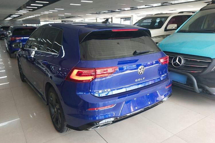 Used Volkswagen Golf 2021 280TSI DSG R-Line Rear Left 45 Deg