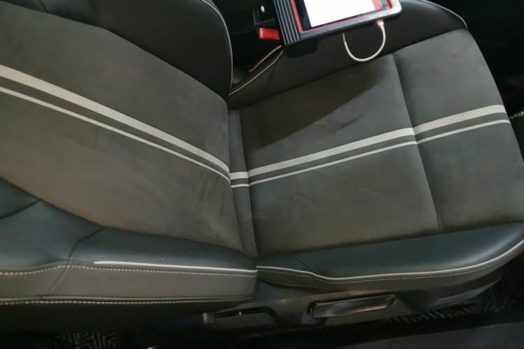 Used Volkswagen Golf 2021 280TSI DSG R-Line Right Front Seat