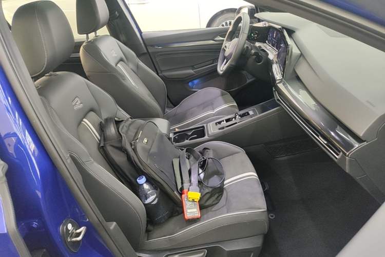 Used Volkswagen Golf 2021 280TSI DSG R-Line Right Front Seat