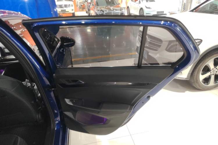 Used Volkswagen Golf 2021 280TSI DSG R-Line Right Rear Door Interior