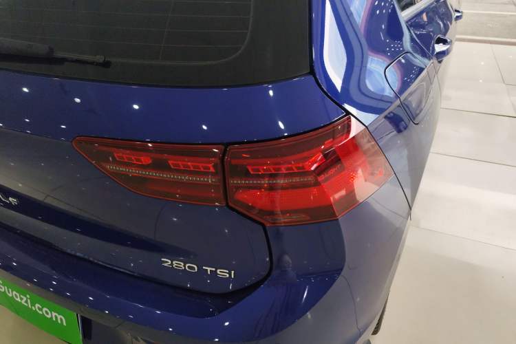 Used Volkswagen Golf 2021 280TSI DSG R-Line Right Rear Taillight