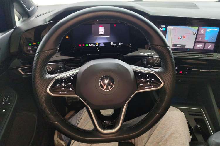 Used Volkswagen Golf 2021 280TSI DSG R-Line Steering Wheel
