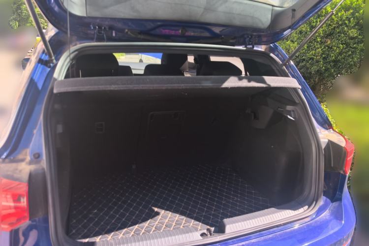 Used Volkswagen Golf 2021 280TSI DSG R-Line Trunk