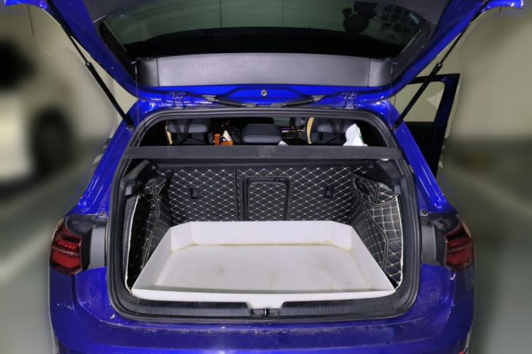 Used Volkswagen Golf 2021 280TSI DSG R-Line Trunk