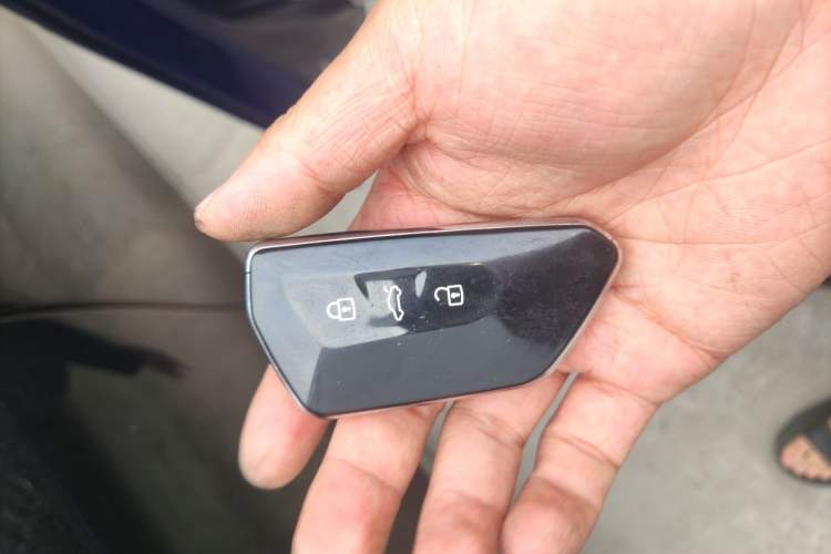 Used Volkswagen Golf 2021 280TSI DSG R-Line Vehicle Key