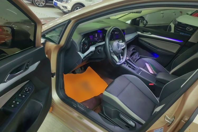 Used Volkswagen Golf 2021 280TSI DSG Pro Interior 3