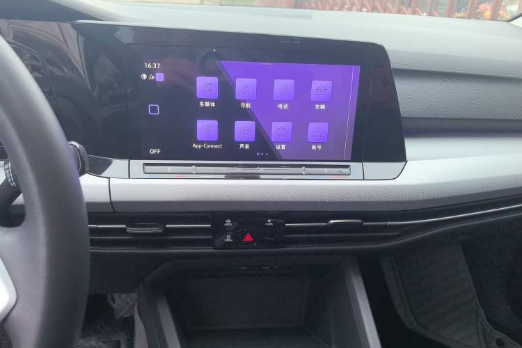 Used Volkswagen Golf 2021 280TSI DSG Pro Audio And AC Panel