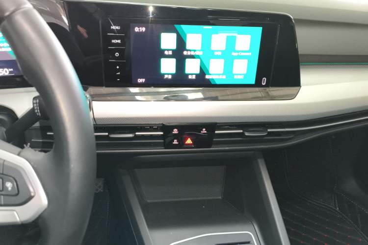 Used Volkswagen Golf 2021 280TSI DSG Pro Audio And AC Panel