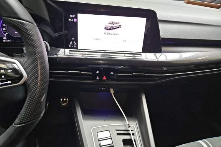 Used Volkswagen Golf 2021 280TSI DSG R-Line Audio And AC Panel