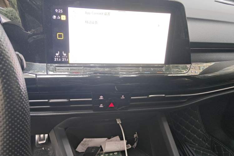 Used Volkswagen Golf 2021 280TSI DSG R-Line Audio And AC Panel