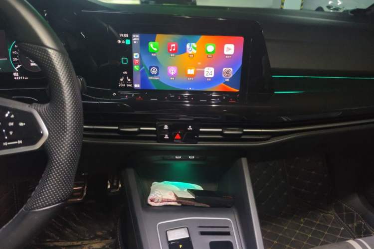 Used Volkswagen Golf 2021 280TSI DSG R-Line Audio And AC Panel