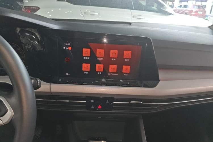 Used Volkswagen Golf 2021 280TSI DSG Pro Audio And AC Panel