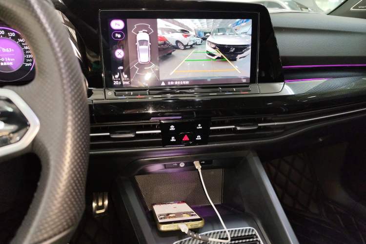 Used Volkswagen Golf 2021 280TSI DSG R-Line Audio And AC Panel
