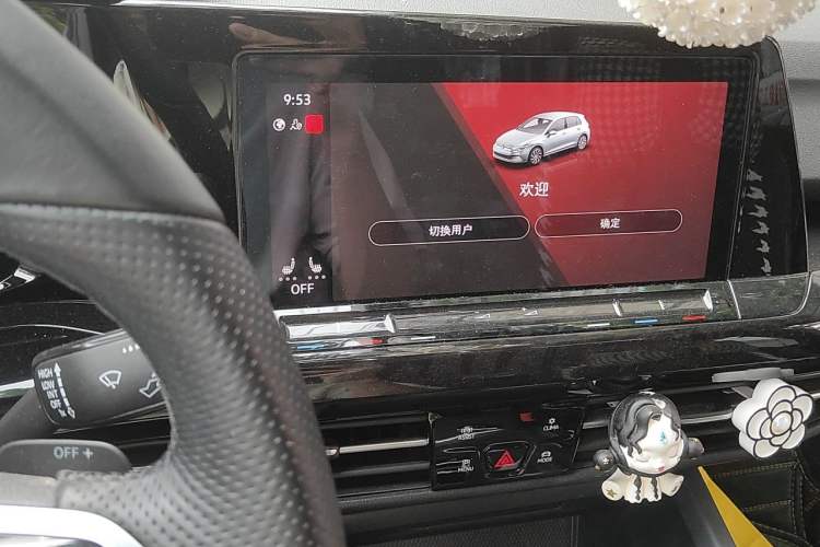 Used Volkswagen Golf 2021 280TSI DSG R-Line Audio And AC Panel