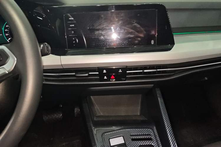 Used Volkswagen Golf 2021 280TSI DSG Pro Audio And AC Panel