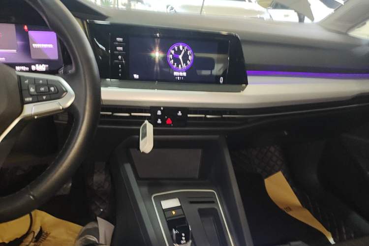 Used Volkswagen Golf 2021 280TSI DSG Pro Audio And AC Panel