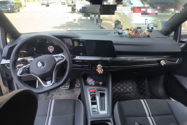 Used Volkswagen Golf 2021 280TSI DSG R-Line Center Console