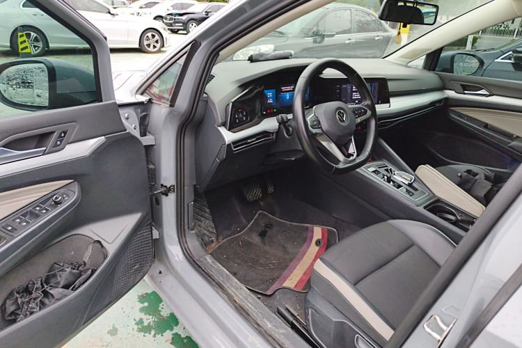Used Volkswagen Golf 2021 280TSI DSG R-Line Driver Seat
