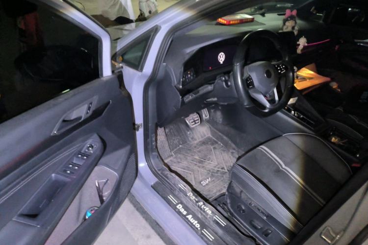 Used Volkswagen Golf 2021 280TSI DSG R-Line Driver Seat