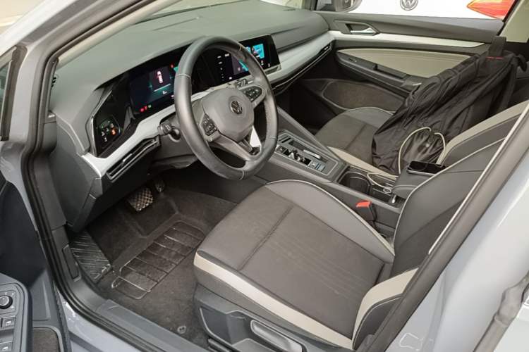 Used Volkswagen Golf 2021 280TSI DSG Pro Driver Seat