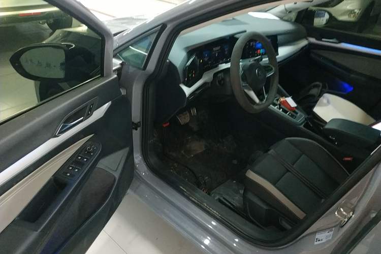 Used Volkswagen Golf 2021 280TSI DSG Pro Driver Seat