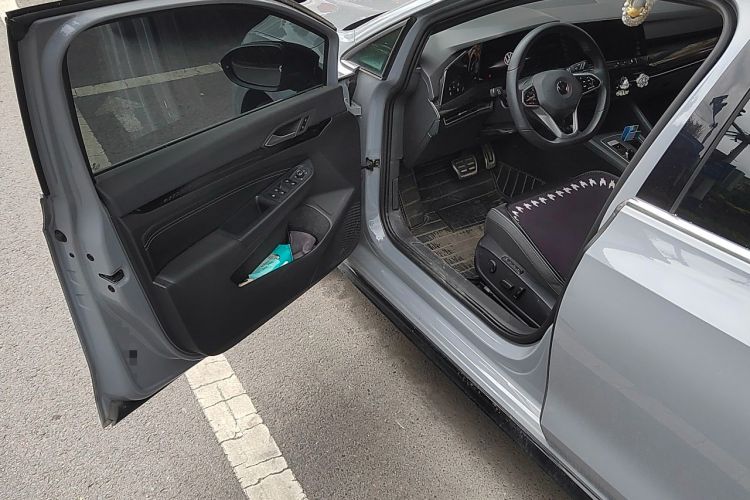 Used Volkswagen Golf 2021 280TSI DSG R-Line Driver Seat