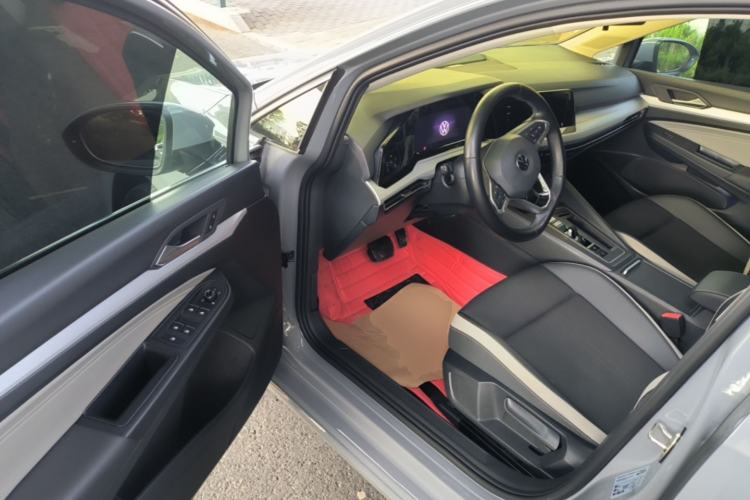 Used Volkswagen Golf 2021 280TSI DSG 30th Anniversary Edition Driver Seat
