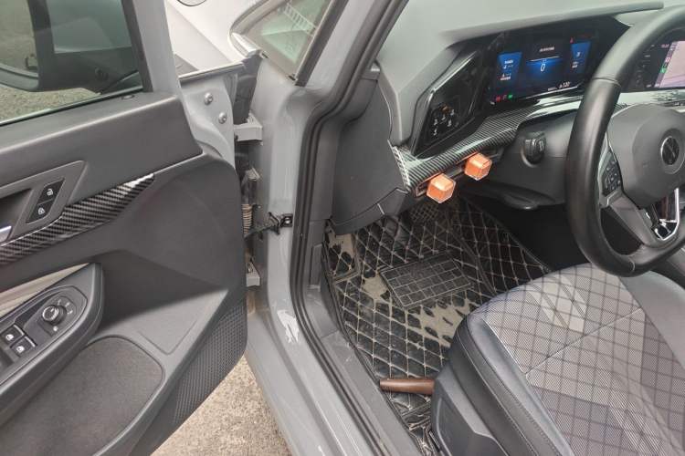 Used Volkswagen Golf 2021 280TSI DSG Pro Driver Seat