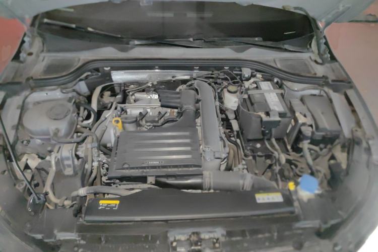 Used Volkswagen Golf 2021 280TSI DSG R-Line Engine Bay