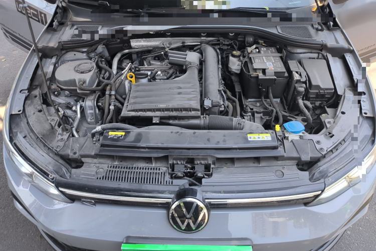 Used Volkswagen Golf 2021 280TSI DSG R-Line Engine Bay
