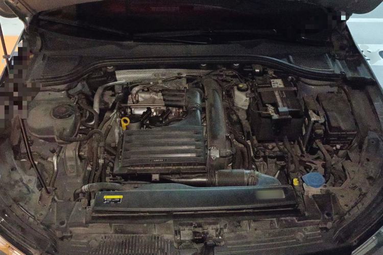 Used Volkswagen Golf 2021 280TSI DSG R-Line Engine Bay