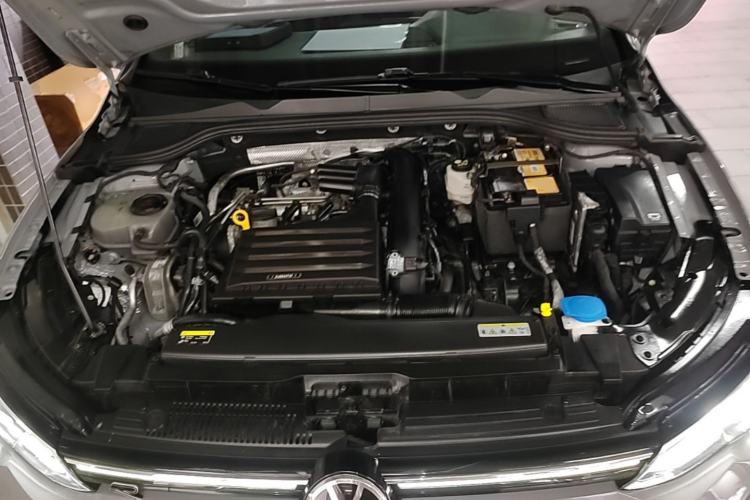 Used Volkswagen Golf 2021 280TSI DSG R-Line Engine Bay