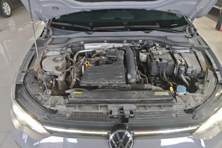 Used Volkswagen Golf 2021 280TSI DSG Pro Engine Bay