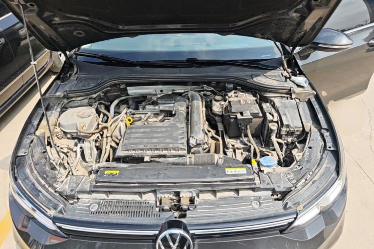 Used Volkswagen Golf 2021 280TSI DSG Pro Engine Bay
