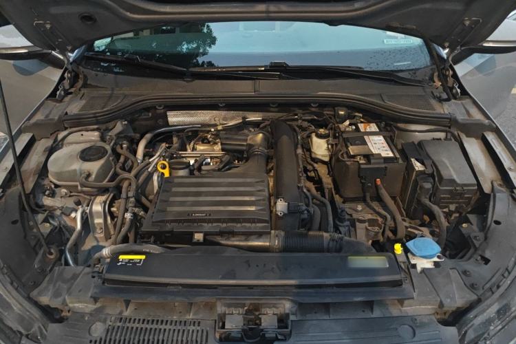 Used Volkswagen Golf 2021 280TSI DSG Pro Engine Bay