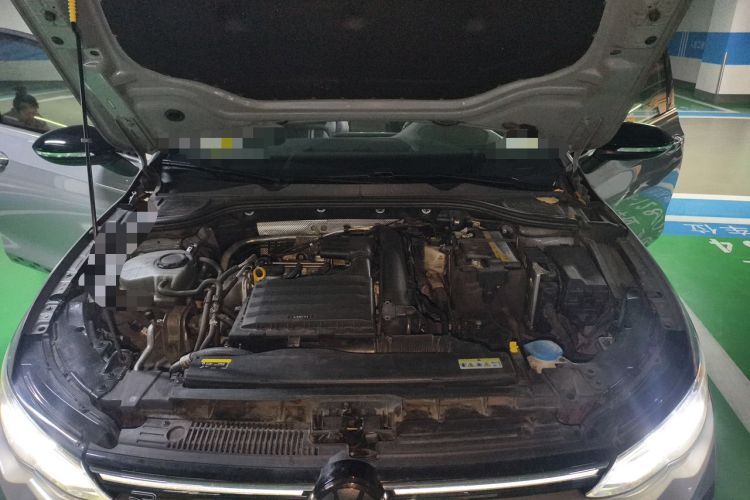 Used Volkswagen Golf 2021 280TSI DSG R-Line Engine Bay