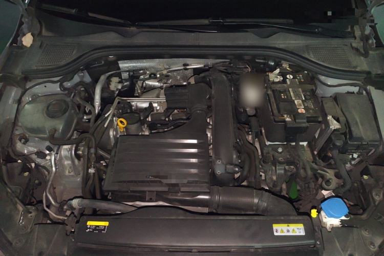 Used Volkswagen Golf 2021 280TSI DSG Pro Engine Bay
