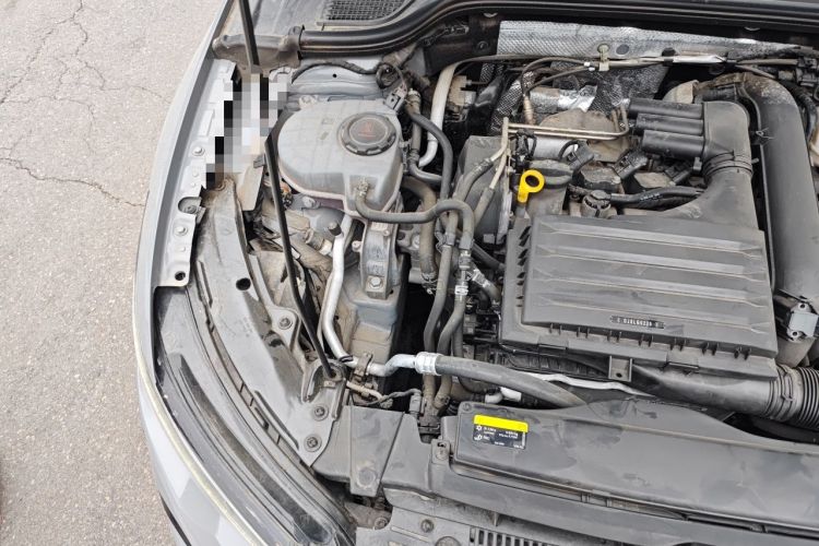 Used Volkswagen Golf 2021 280TSI DSG R-Line Engine Bay Right