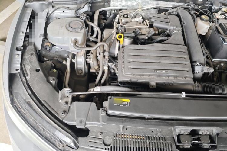 Used Volkswagen Golf 2021 280TSI DSG Pro First Edition Engine Bay Right